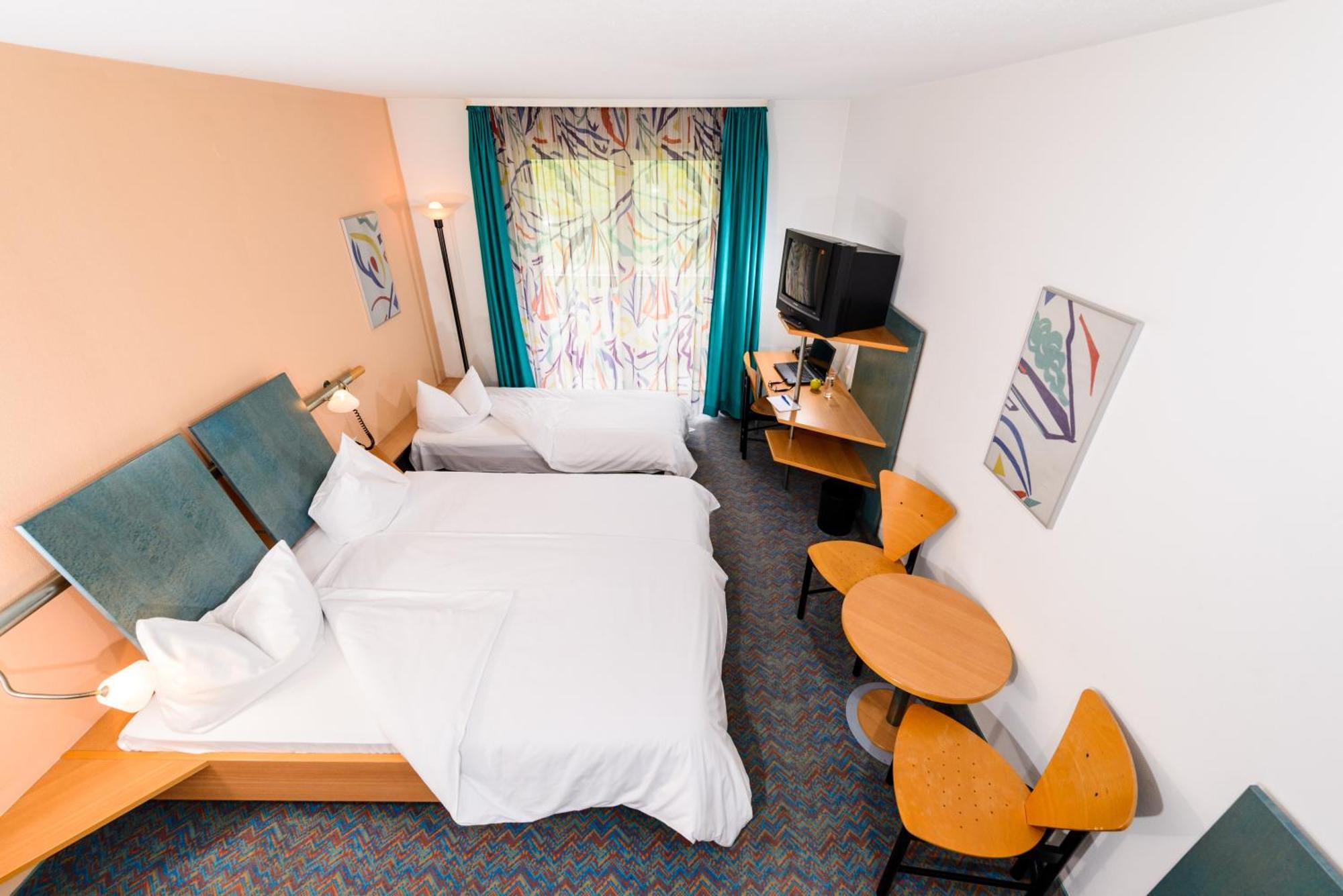 Hotel Residenz Schnelldorf Rum bild