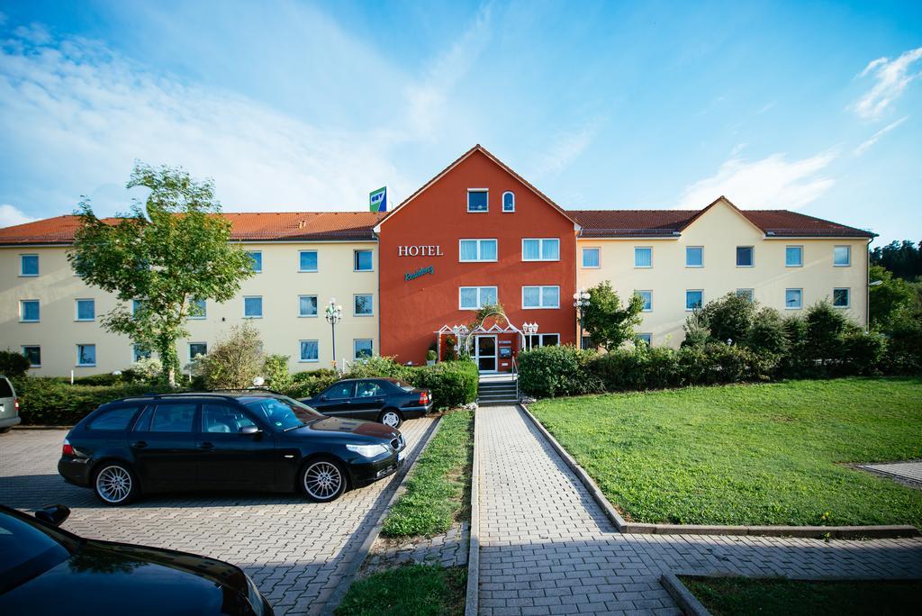 Hotel Residenz Schnelldorf Exteriör bild