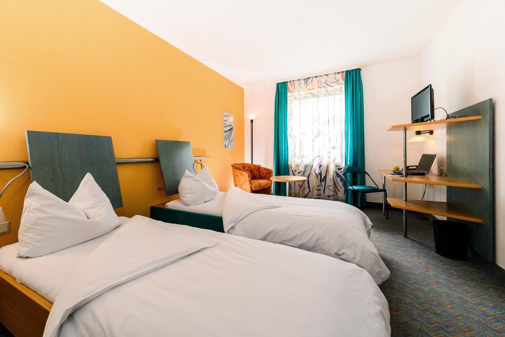 Hotel Residenz Schnelldorf Rum bild
